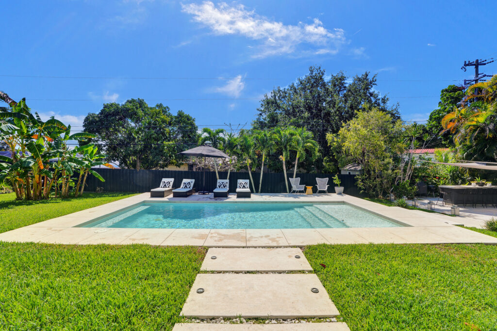 palmetto_bay_pool_02